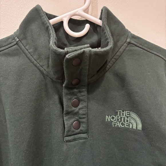 The North Face 1/4 Snap Fleece Pullover Sweater Men’s Size Large - Picture 3 of 9